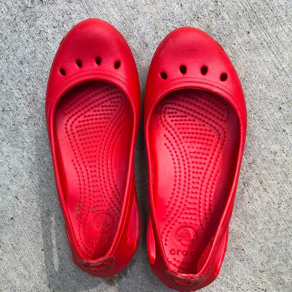Ballet flat style crocs